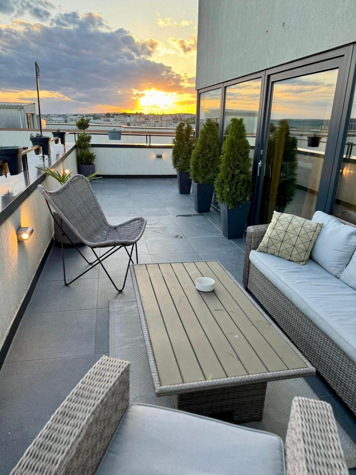 Апартаменты Penthouse Exclusive View , Яссы Экстерьер фото